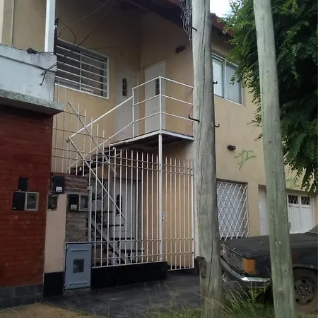 Apartamento Estación Aeropuerto Ezeiza Lomas de Zamora Exterior foto